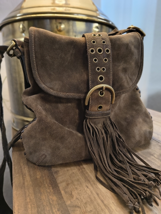 Coach Handbags - Coach Suede 2003 Soho Fringe Bag ♥️ Cowhide Leather ♥️ Vintage ❤️❤️
